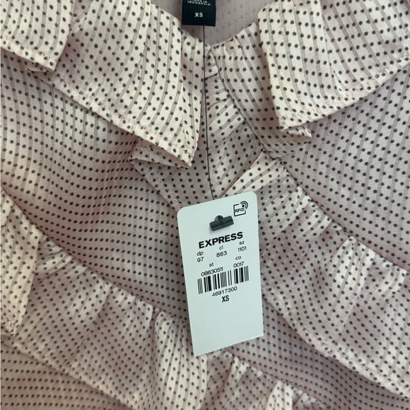 Express Pink Ruffled Ribbed Camisole 🌟NWT🌟 - Picture 3 of 4